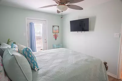 480 County Road 202, Sargent, TX 77414 - Photo 15