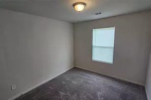 14210 Green Wing Cir, Willis, TX 77318 - Photo 11
