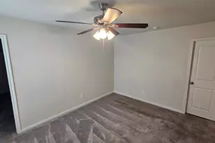 14210 Green Wing Cir, Willis, TX 77318 - Photo 15