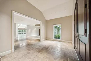 1 Gage Ct, Houston, TX 77024 - Photo 5