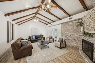 5302 Saxon Dr Dr, Houston, TX 77092 - Photo 5