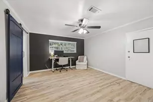 5302 Saxon Dr Dr, Houston, TX 77092 - Photo 39