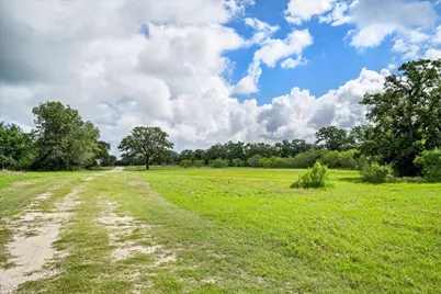 2845 Boehnke Road, Muldoon, TX 78949 - Photo 33