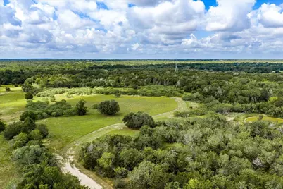 2845 Boehnke Road, Muldoon, TX 78949 - Photo 15