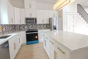 823 North Loop, Houston, TX 77022 - Photo 7