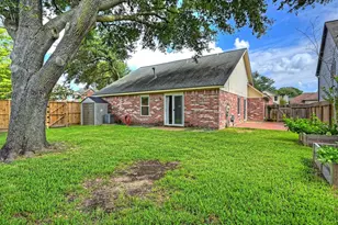9859 Meadow Bend Ln, Houston, TX 77065 - Photo 27