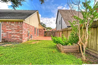 9859 Meadow Bend Lane, Houston, TX 77065 - Photo 29