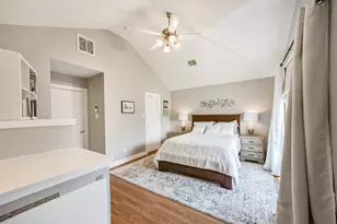 3501 Link Valley Dr., Houston, TX 77025 - Photo 23