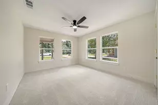 717 Clayton St, Tomball, TX 77375 - Photo 11