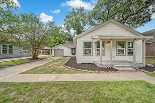 717 Clayton St, Tomball, TX 77375 - Photo 21