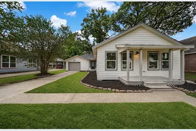 717 Clayton Street, Tomball, TX 77375 - Photo 1