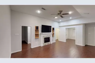 90 S 90 S Cobble Hill Pl Place, The Woodlands, TX 77381 - Photo 1