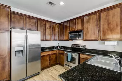 3001 Murworth Drive #302, Houston, TX 77025 - Photo 7