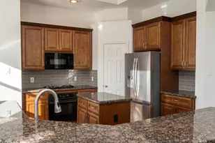 10014 Red Mesa Dr, Houston, TX 77095 - Photo 5