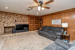 2719 Vail St, Rosenberg, TX 77471 - Photo 17