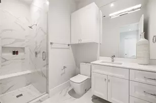 103 Roy, Houston, TX 77007 - Photo 35
