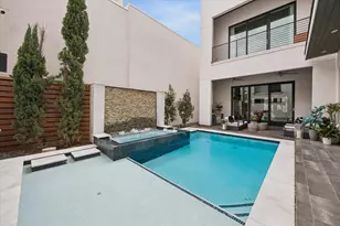 103 Roy, Houston, TX 77007 - Photo 3