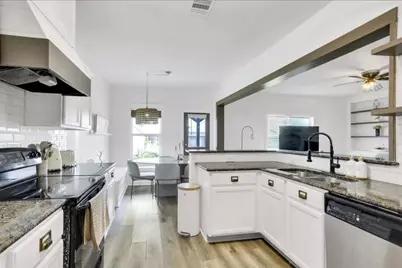 6715 Plum Springs Lane, Richmond, TX 77469 - Photo 3