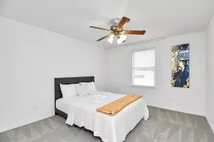 6715 Plum Springs Ln, Richmond, TX 77469 - Photo 13