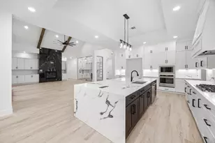 13010 Royal Hill Ct, Montgomery, TX 77316 - Photo 23
