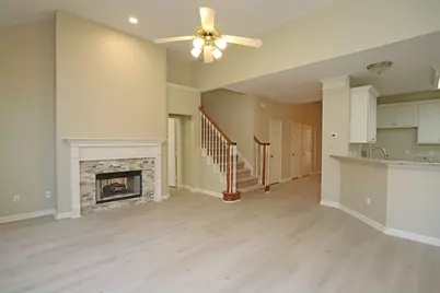 7534 Orchard Hills Lane, Sugar Land, TX 77479 - Photo 3