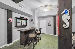 959 Tidelands Dr, Port Bolivar, TX 77650 - Photo 17