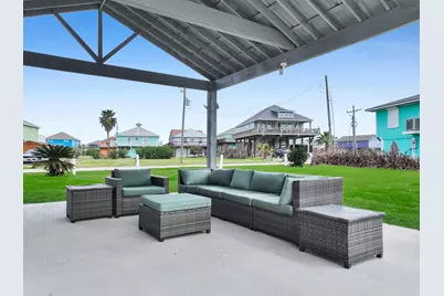 959 Tidelands Drive, Port Bolivar, TX 77650 - Photo 9