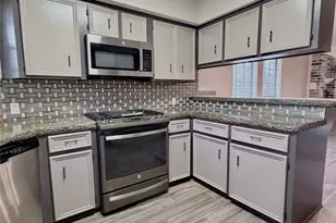 2712 Monroe Ave, Rosenberg, TX 77471 - Photo 9