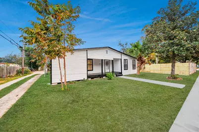 2409 Avenue K, Rosenberg, TX 77471 - Photo 3