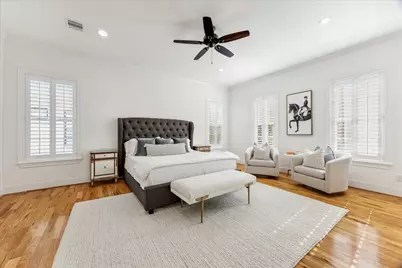 5622 Cohn Meadow Lane, Houston, TX 77007 - Photo 13