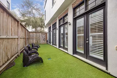 5622 Cohn Meadow Lane, Houston, TX 77007 - Photo 25