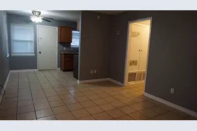 604 Wilson Road #8, Humble, TX 77338 - Photo 5