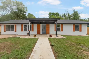 904 Westview Cir, Caldwell, TX 77836 - Photo 1