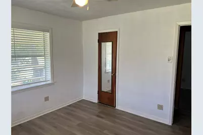 215 13th Street, San Leon, TX 77539 - Photo 7