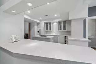1804 N Memorial Way, Houston, TX 77007 - Photo 25