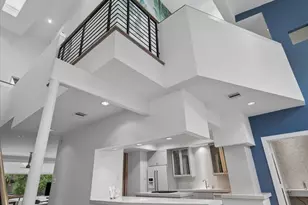 1804 N Memorial Way, Houston, TX 77007 - Photo 23