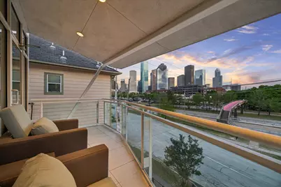 1804 N Memorial Way #A, Houston, TX 77007 - Photo 7