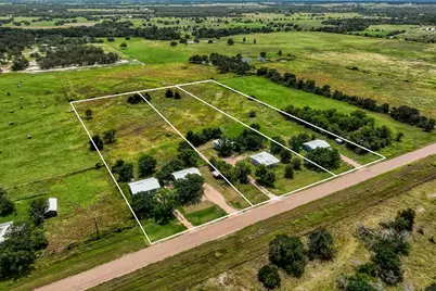 800 Waldeck Road, Ledbetter, TX 78946 - Photo 3