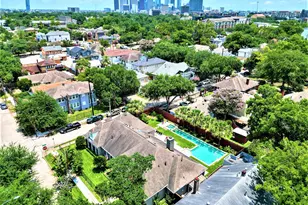 4401 Roseland St, Houston, TX 77006 - Photo 9