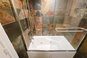 4401 Roseland St, Houston, TX 77006 - Photo 31