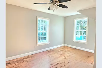 532 Bayshore Drive, La Porte, TX 77571 - Photo 17