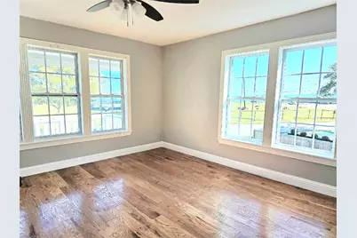 532 Bayshore Drive, La Porte, TX 77571 - Photo 19