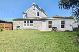 532 Bayshore Dr, La Porte, TX 77571 - Photo 25