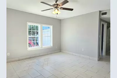 532 Bayshore Drive, La Porte, TX 77571 - Photo 7