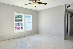 532 Bayshore Dr, La Porte, TX 77571 - Photo 7