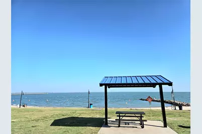 532 Bayshore Drive, La Porte, TX 77571 - Photo 31