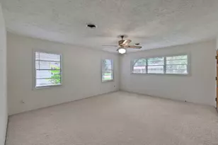 9526 Vogue Ln, Houston, TX 77080 - Photo 13