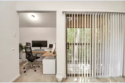 11711 Memorial Dr Drive #41, Houston, TX 77024 - Photo 13