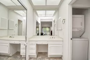 11711 Memorial Dr Dr, Houston, TX 77024 - Photo 15