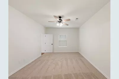 313 N Woodson Street, Willis, TX 77378 - Photo 15